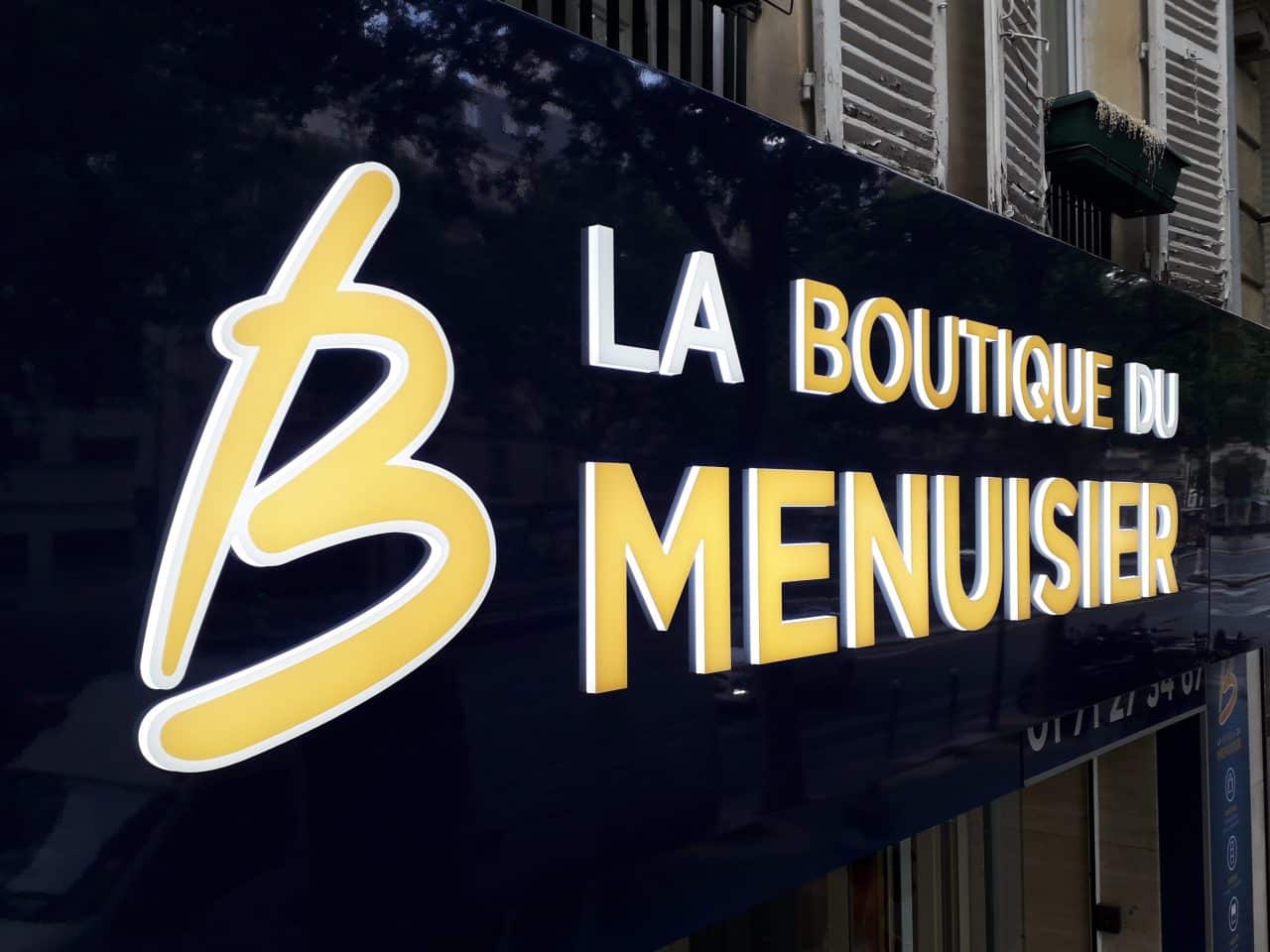 Enseignes et lettres - Au Bon Signe Parisien